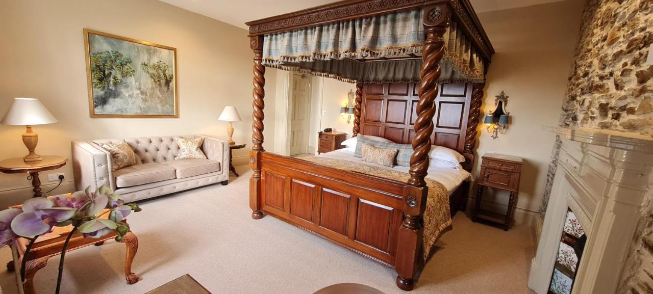 Hotel Camelot Castle