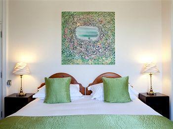 Camelot Castle Hotel