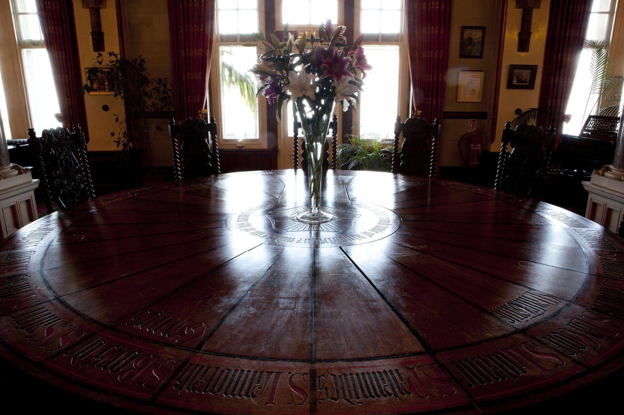 Hotel Camelot Castle